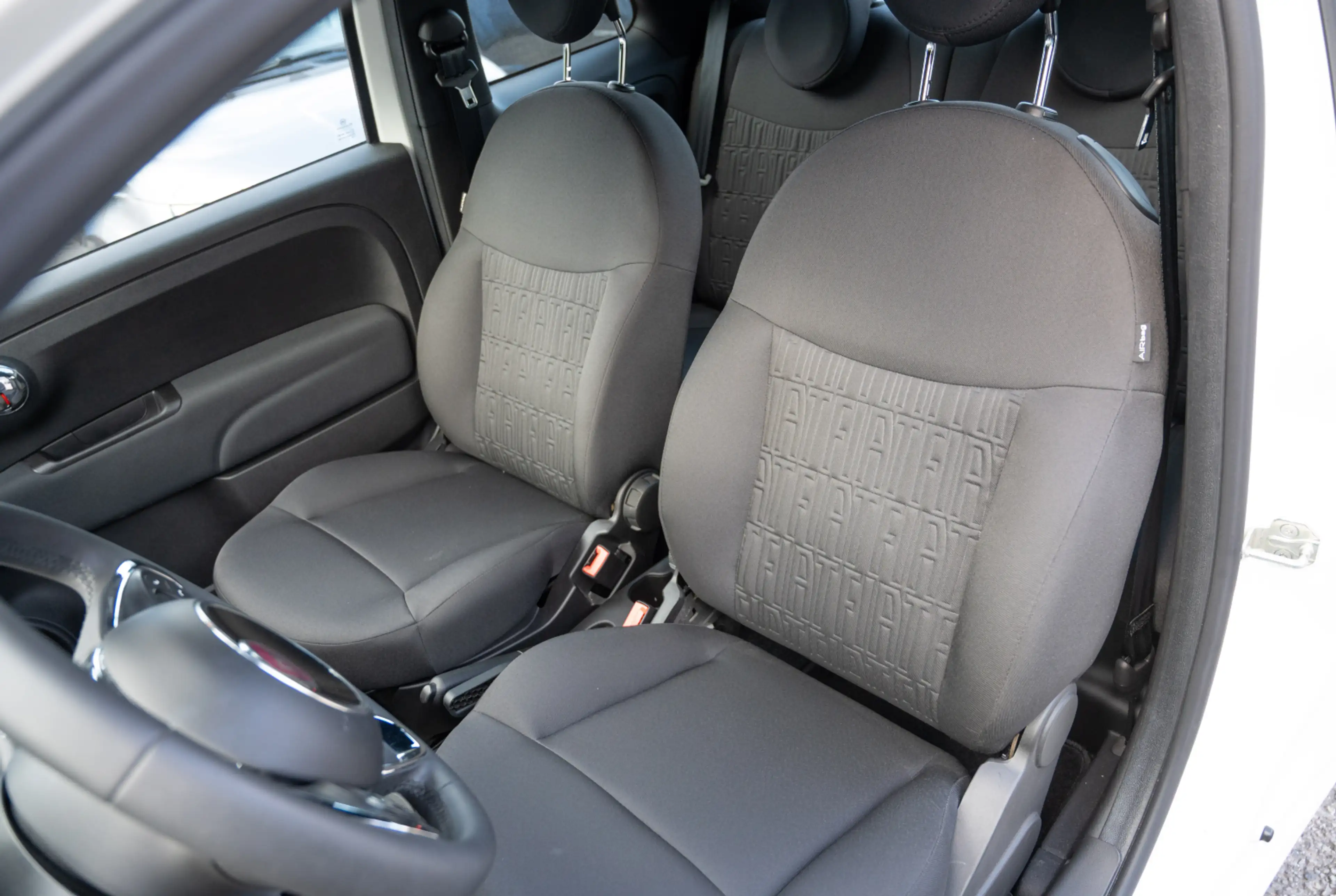 Fiat 500 Basis 1.0 GSE N3 Hybrid *KOMFORT-PAKET*TECH-PAKET* — photo 7