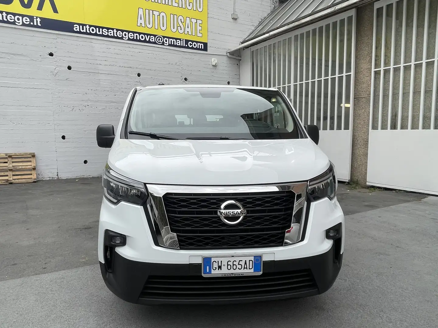 Nissan Primastar 2.0 dCI 150CV Bus Tekna Automatico L2H1 Bianco - 2