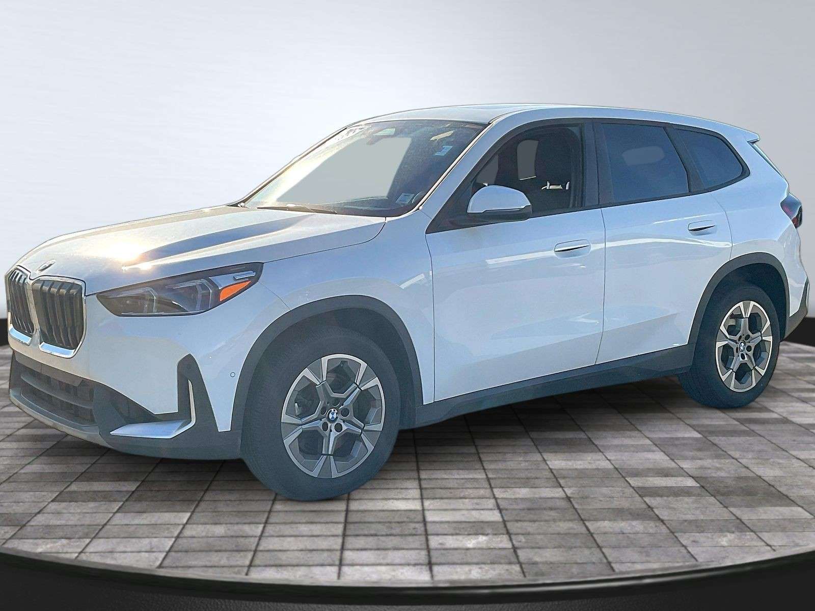 2025 BMW X1