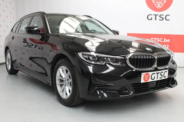 BMW 3 Series view 2
