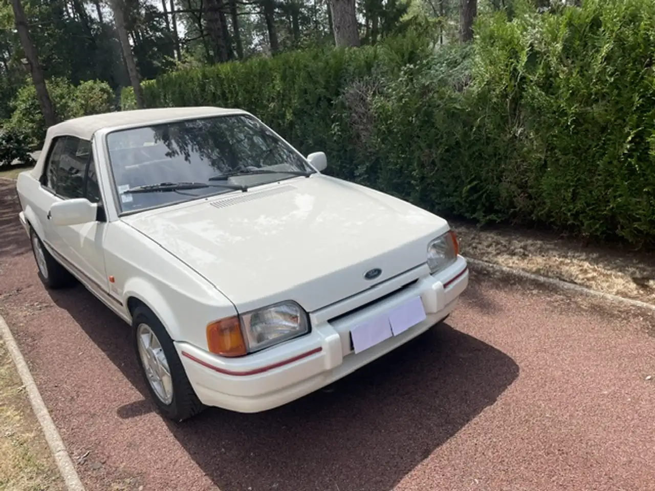 Ford Escort
