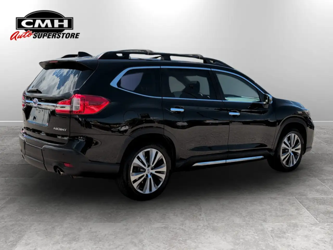 Subaru Ascent photo Subaru Ascent