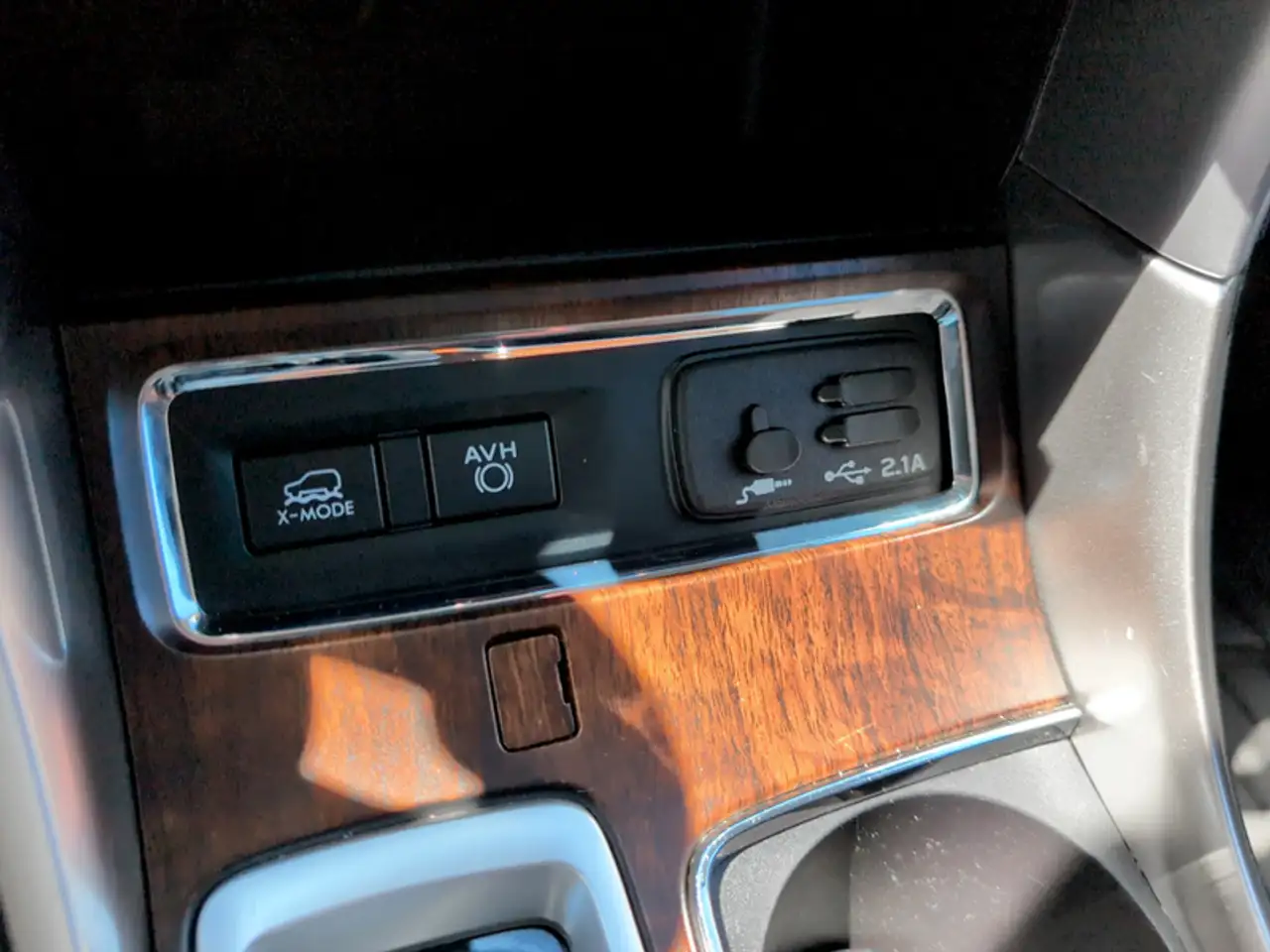 Subaru Ascent photo Subaru Ascent