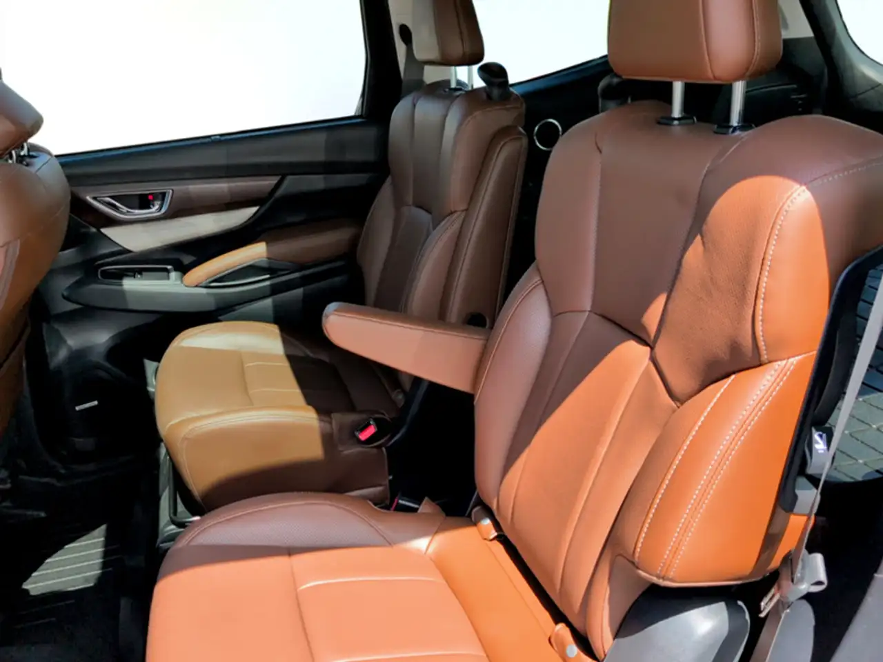 Subaru Ascent photo Subaru Ascent