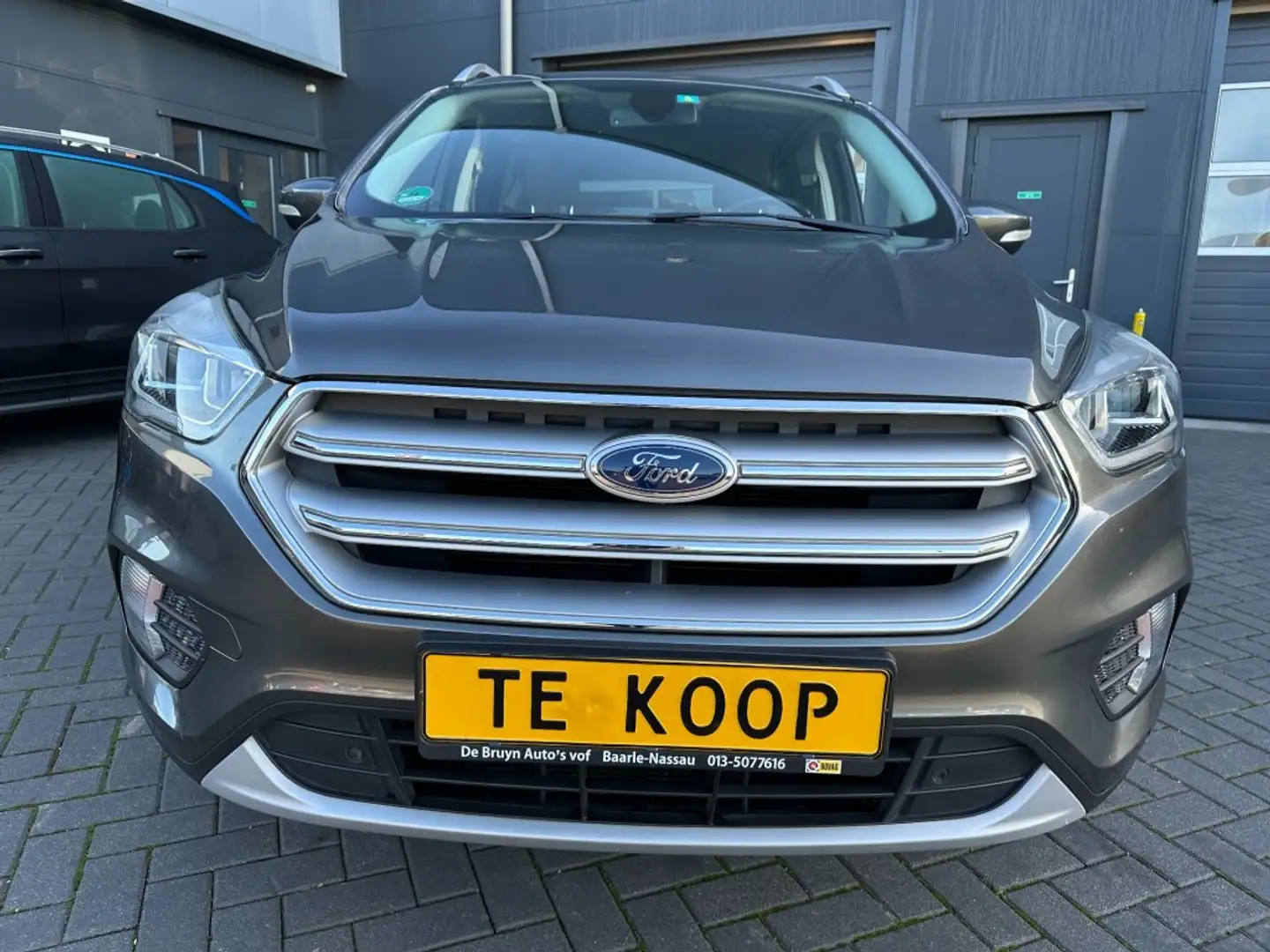 Ford Kuga 1.5 EcoBoost Trend Navi Camera Trekhaak Grau - 2