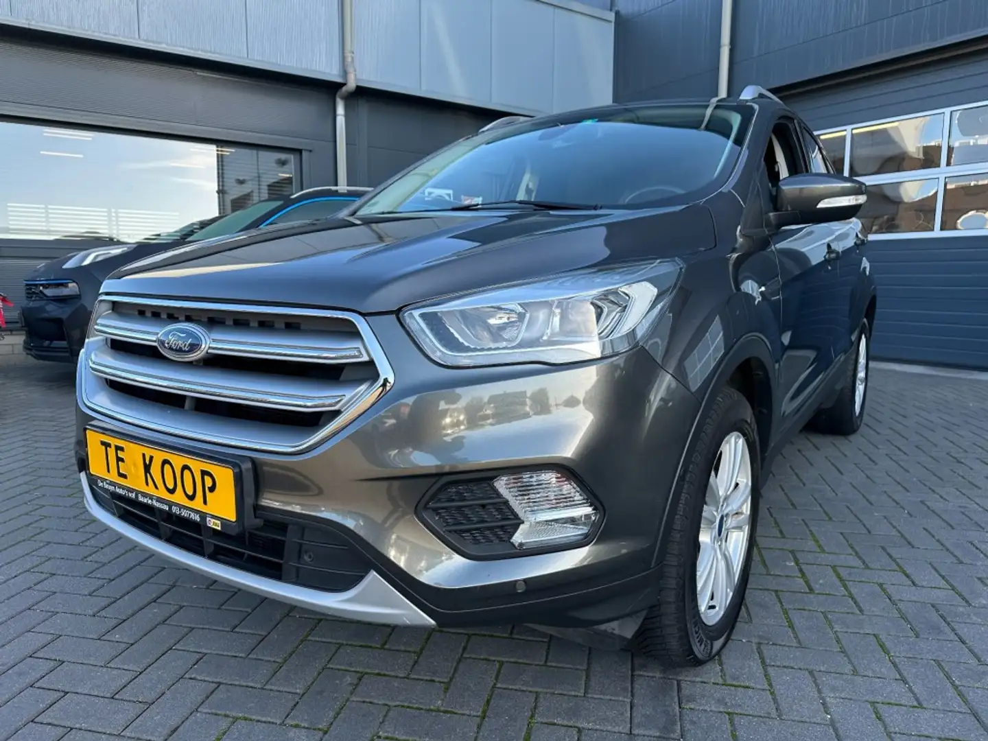 Ford Kuga 1.5 EcoBoost Trend Navi Camera Trekhaak Grau - 1
