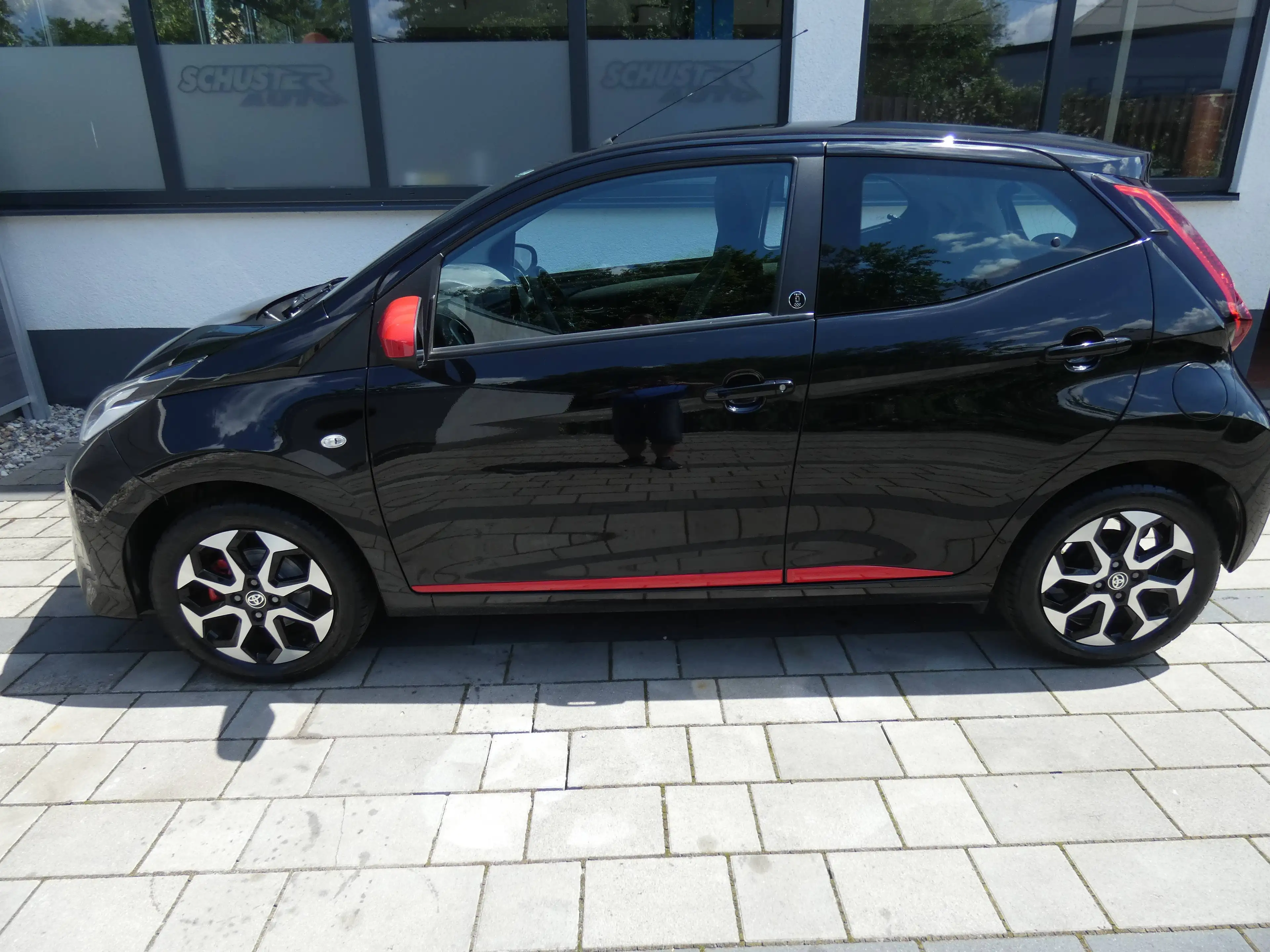 Toyota Aygo x-play Team D — photo 5
