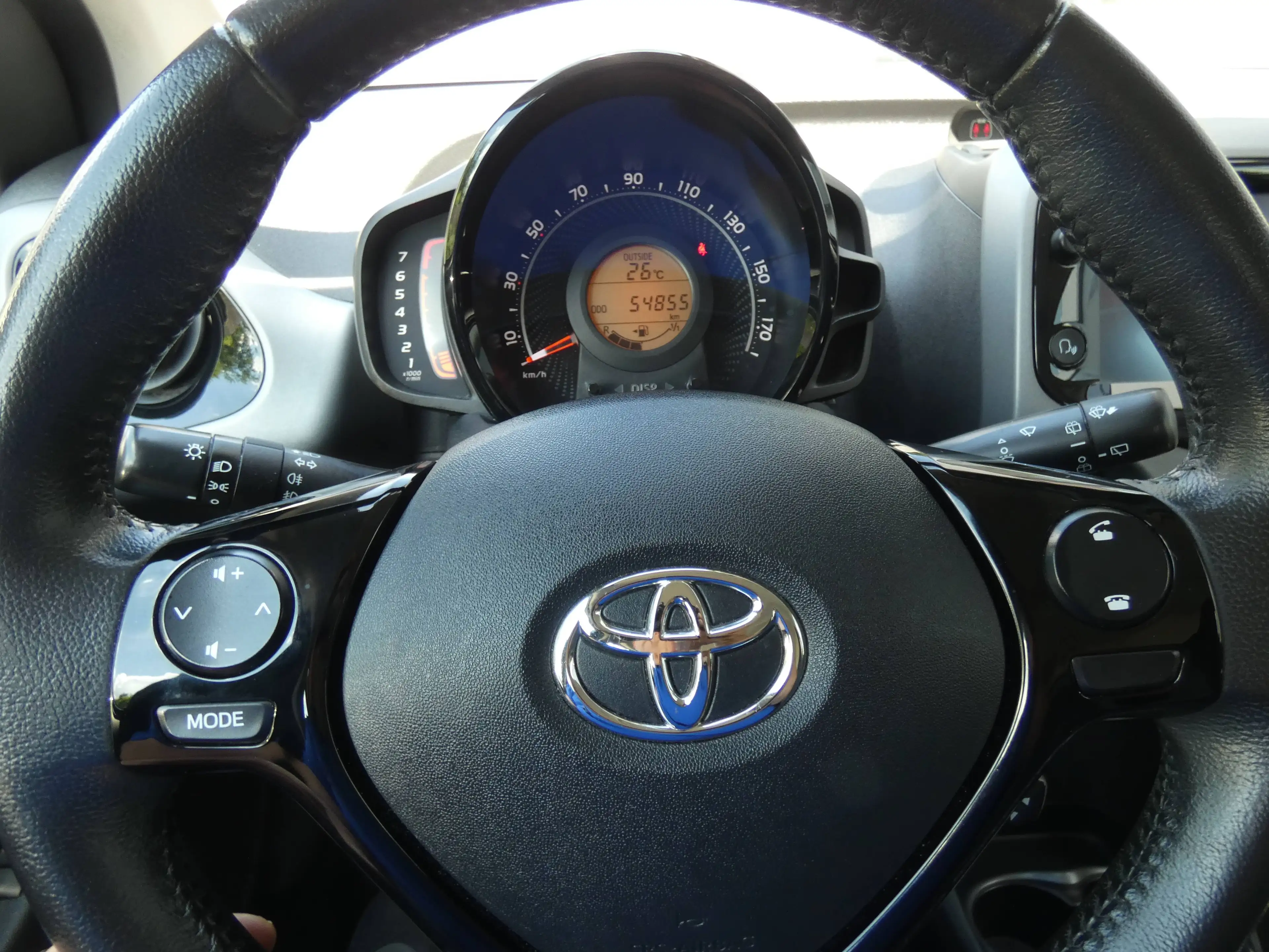 Toyota Aygo x-play Team D — photo 11