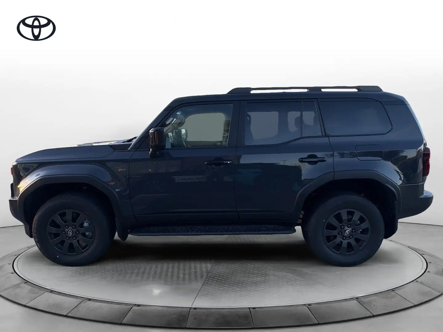 Toyota Land Cruiser Land Cruiser 2.8 D4D A/T AWD Adventure Gris - 2
