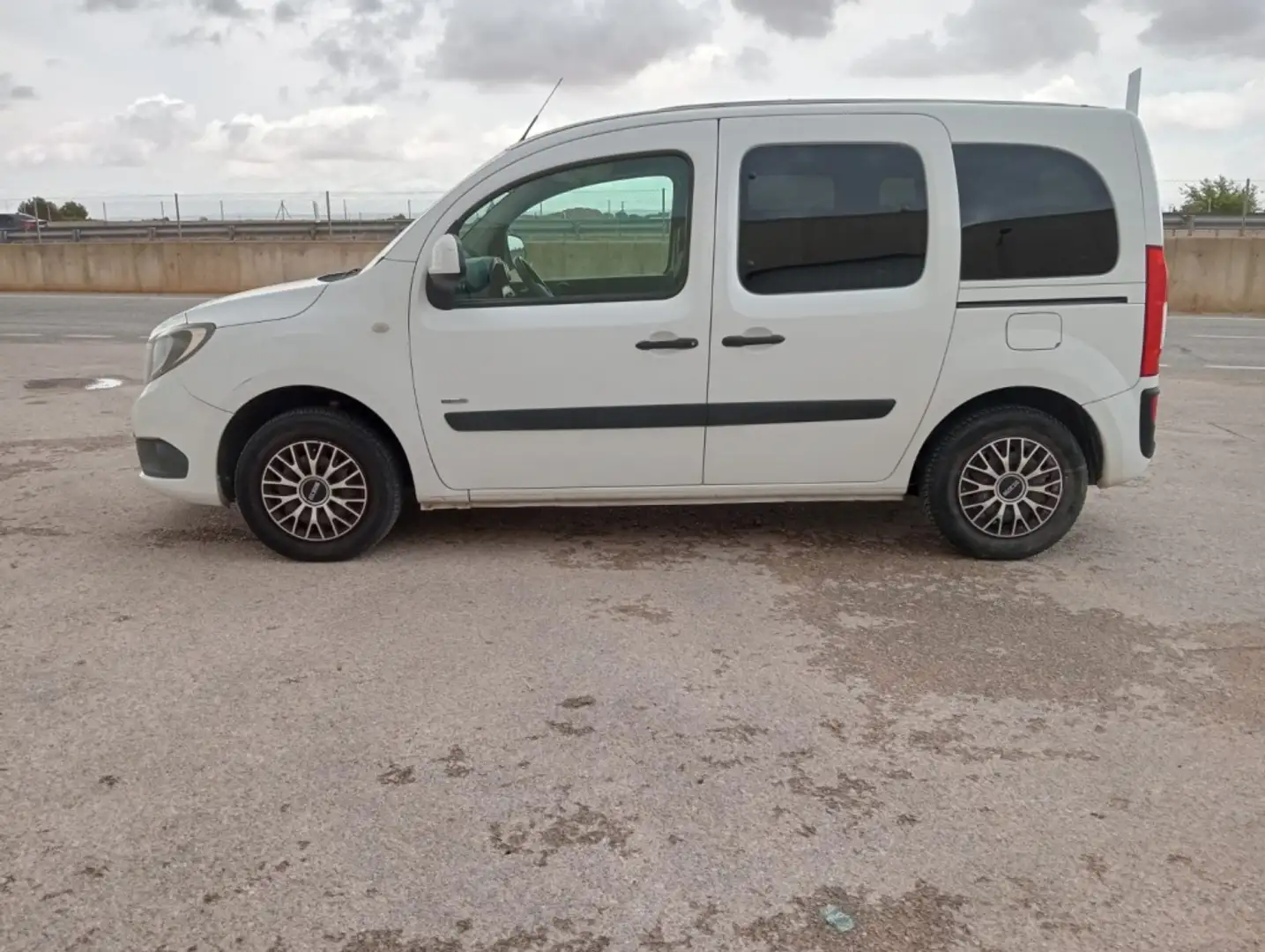 Mercedes-Benz Citan N1 Combi 109CDI Blanc - 2