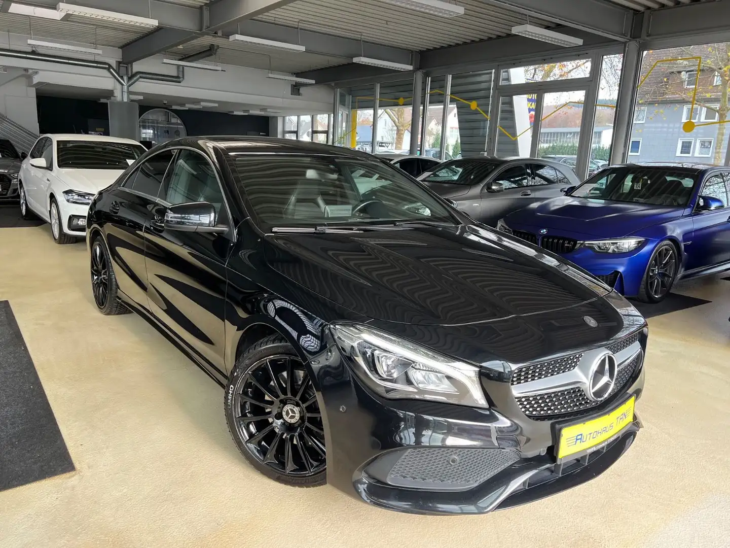 Mercedes-Benz CLA 250 4Matic AMG Line *SCHECKHEFT BEI MERCEDES Schwarz - 1