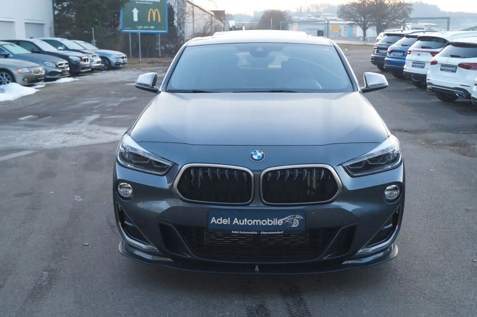 BMW X2 xDrive M35 i LED PANORAMA HUD Grau - 2
