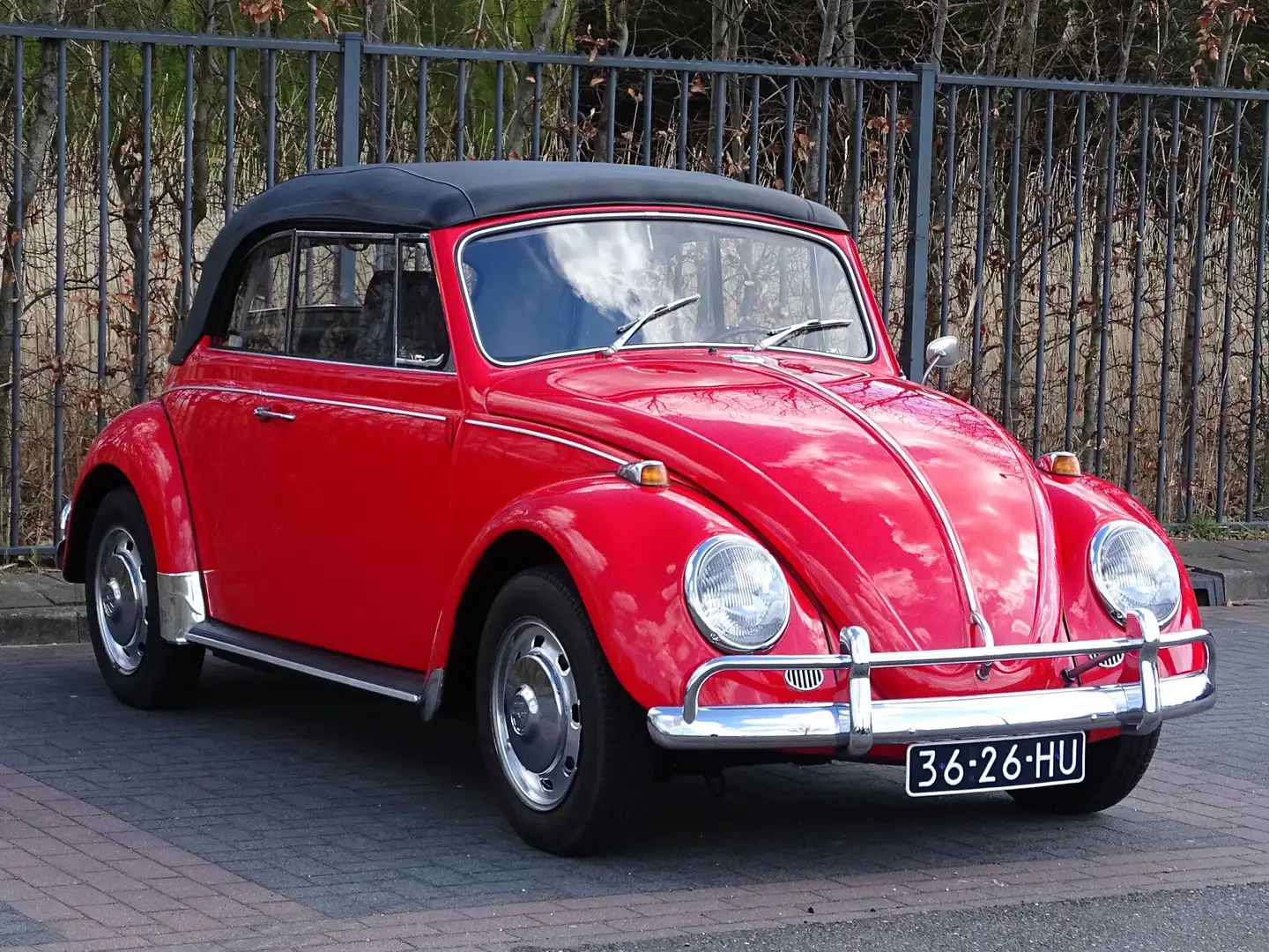 Volkswagen Kever Cabriolet 1500 Roşu - 2