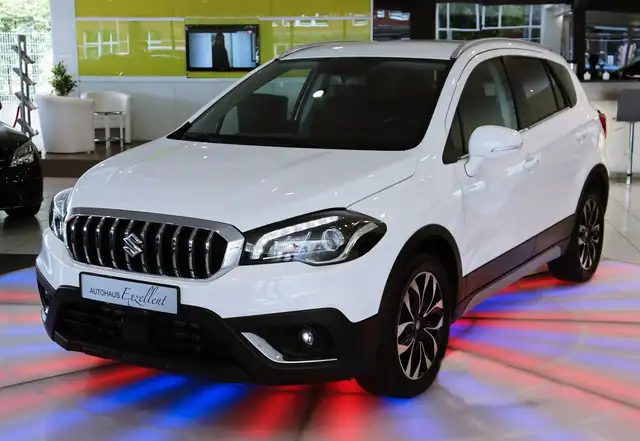Suzuki (SX4) S-Cross Automatik*SHZ*KAMERA*KLIMA*ALU*LED