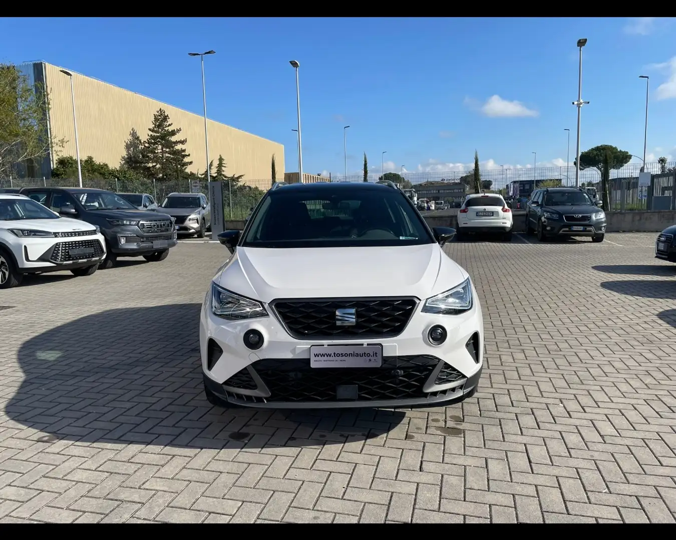 SEAT Arona 1.0 ecotsi FR 95cv Bianco - 2