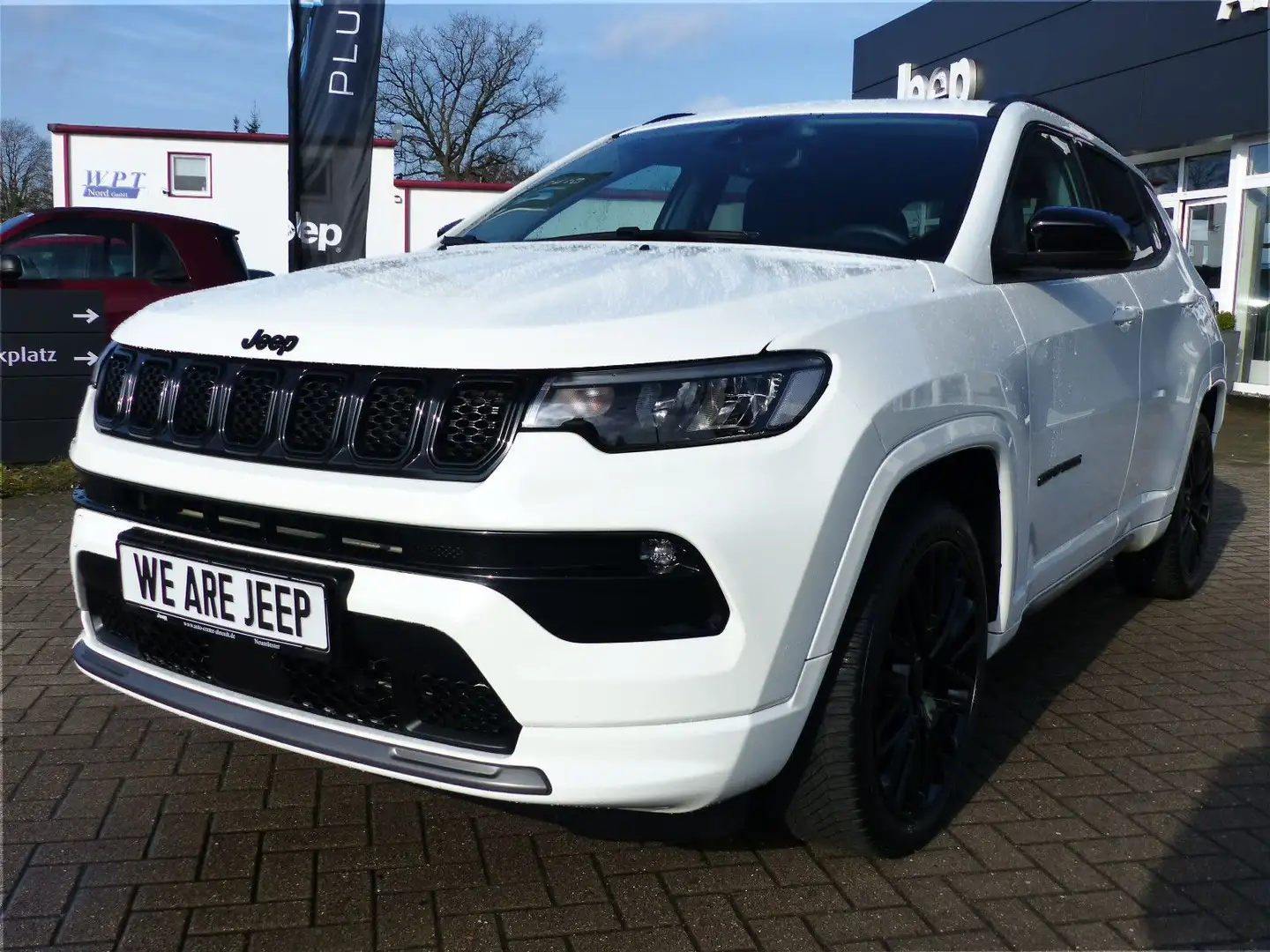 Jeep Compass 1.5l GSE T4 48V e-Hybr High Altitude DCT Weiß - 1