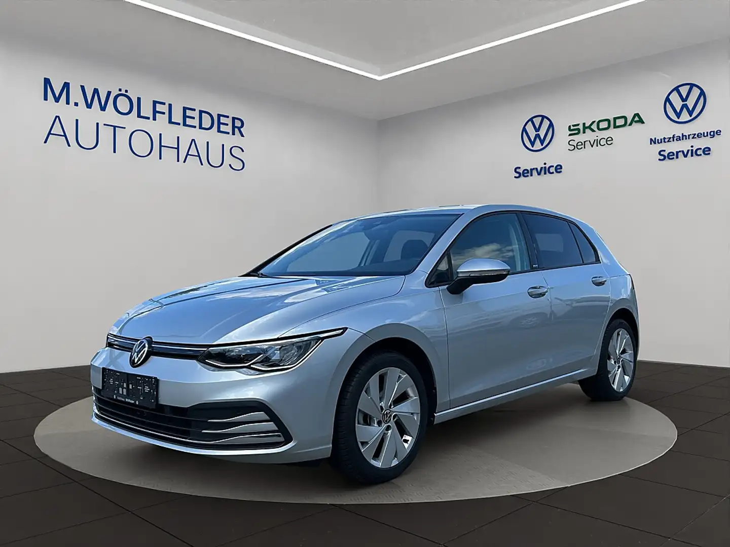 Volkswagen Golf Life eTSI mHeV DSG Silber - 1