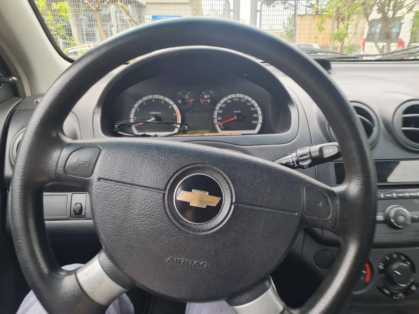Chevrolet Aveo Aveo 1,2 LS LS - 1