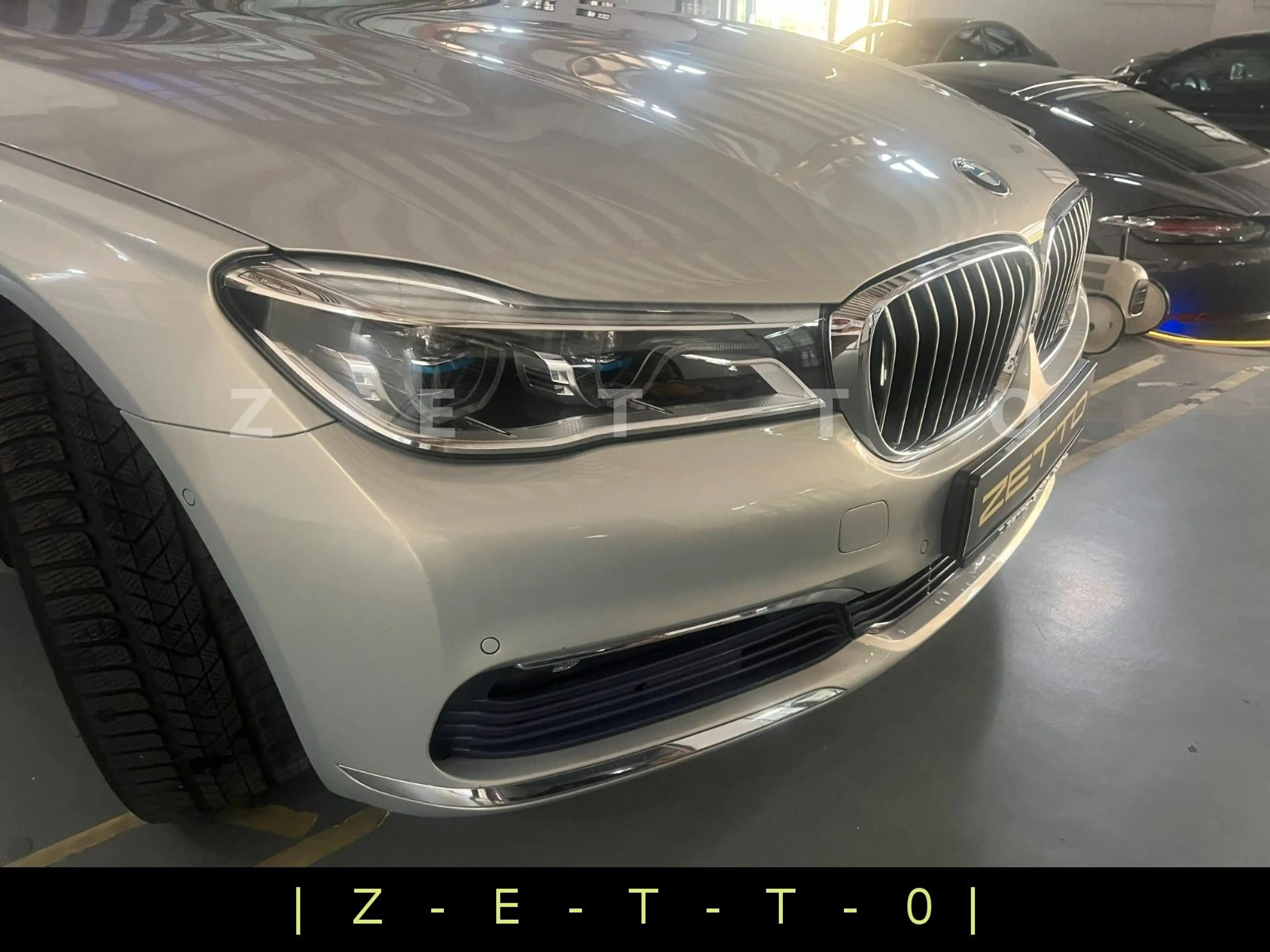 BMW 730 D | xDrive | INDIVIDUAL | MONDSTEIN-METALLIC — photo 9