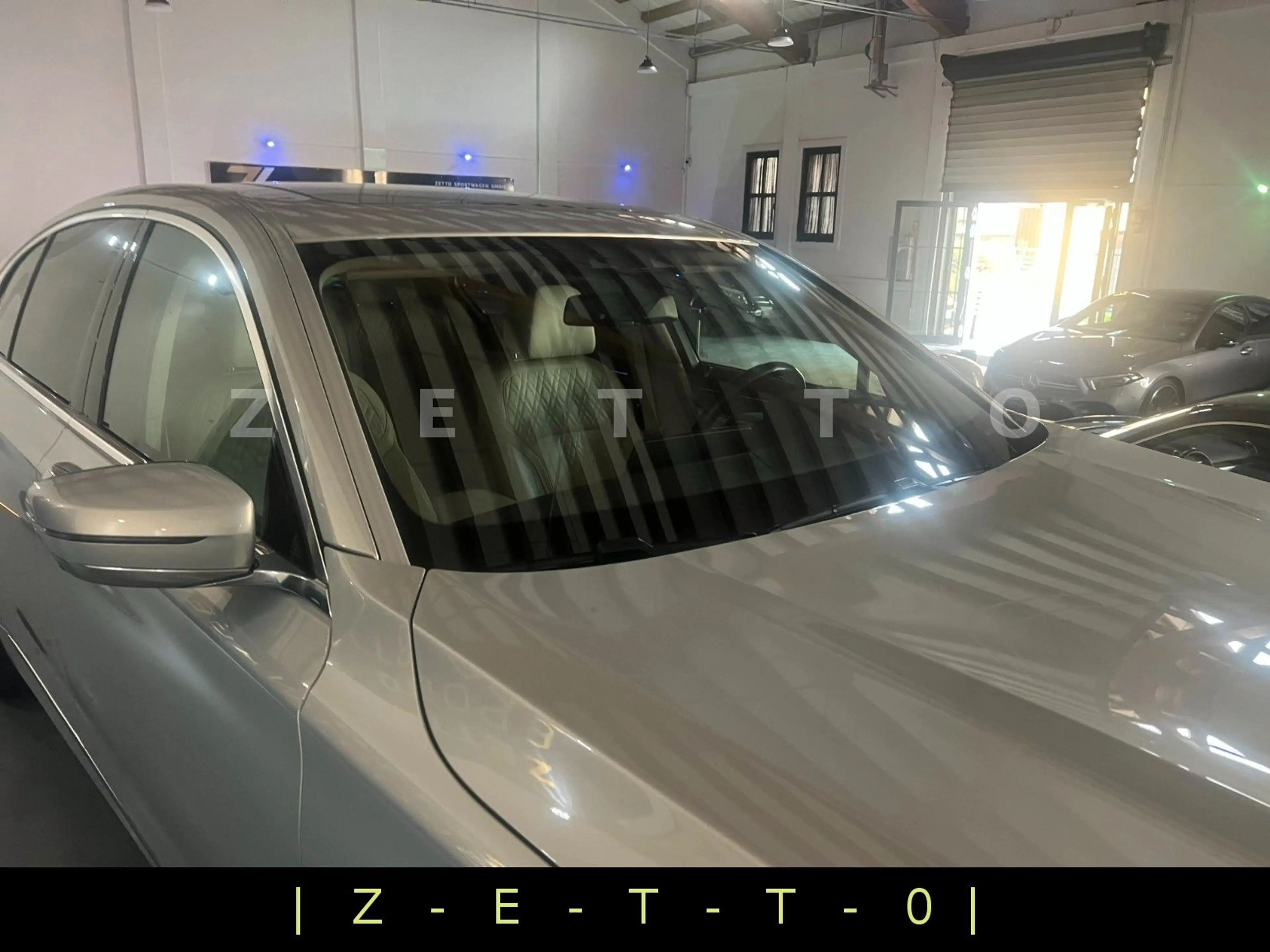 BMW 730 D | xDrive | INDIVIDUAL | MONDSTEIN-METALLIC — photo 10