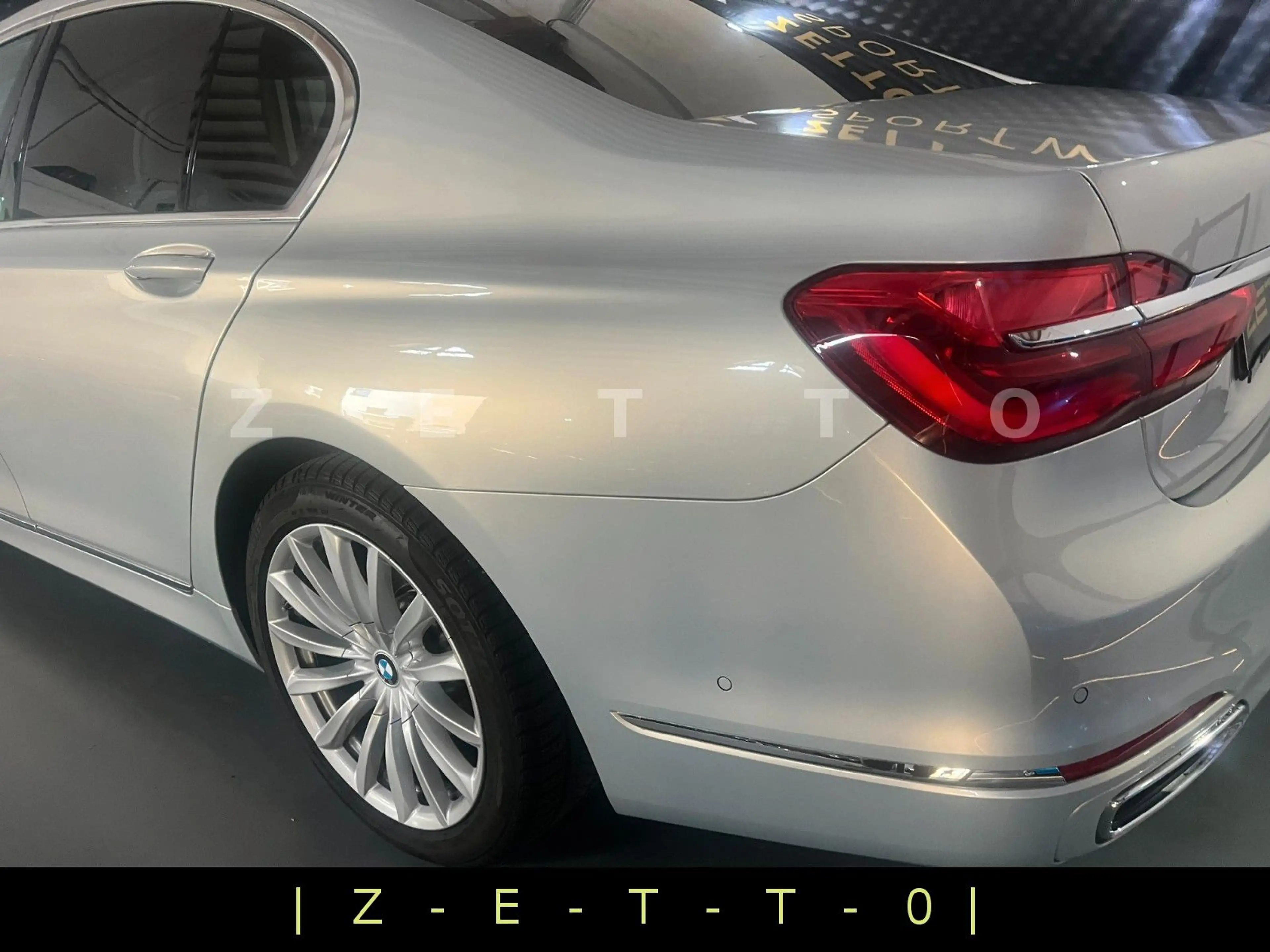 BMW 730 D | xDrive | INDIVIDUAL | MONDSTEIN-METALLIC — photo 5
