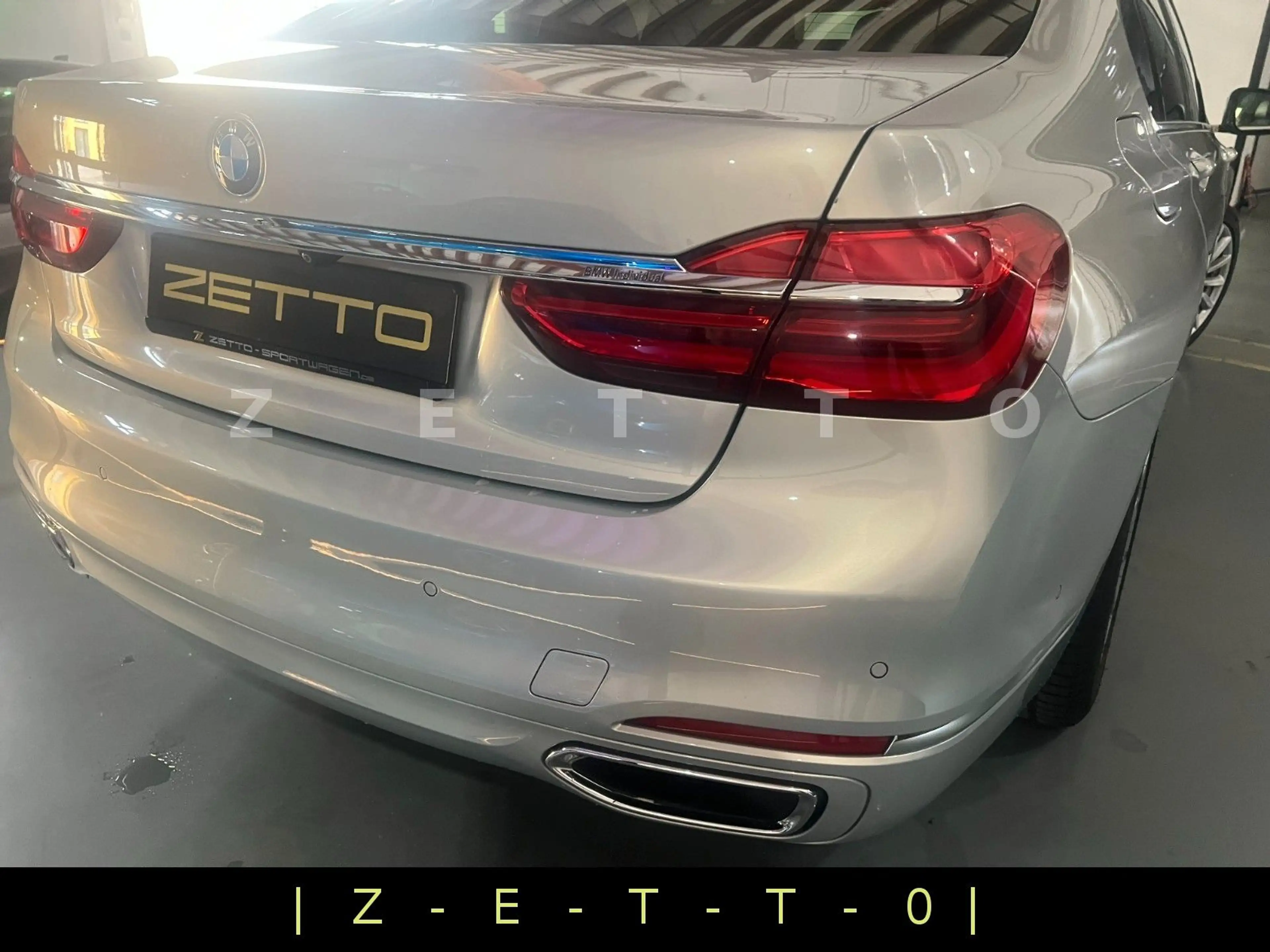 BMW 730 D | xDrive | INDIVIDUAL | MONDSTEIN-METALLIC — photo 7