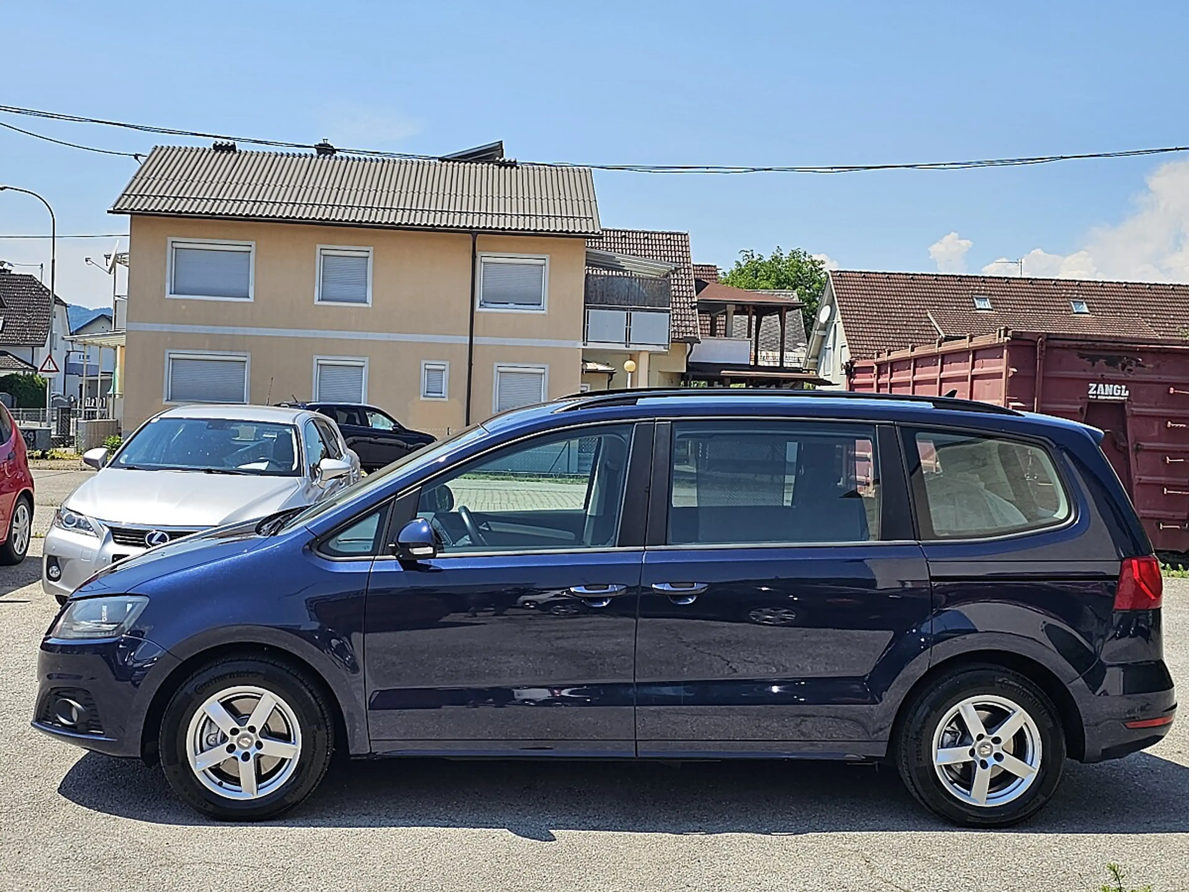 SEAT Alhambra Style 2,0 TDI CR DPF 7-Sitze Pickerl + Service-OK Sehr Gepflegt WR SR — photo 5