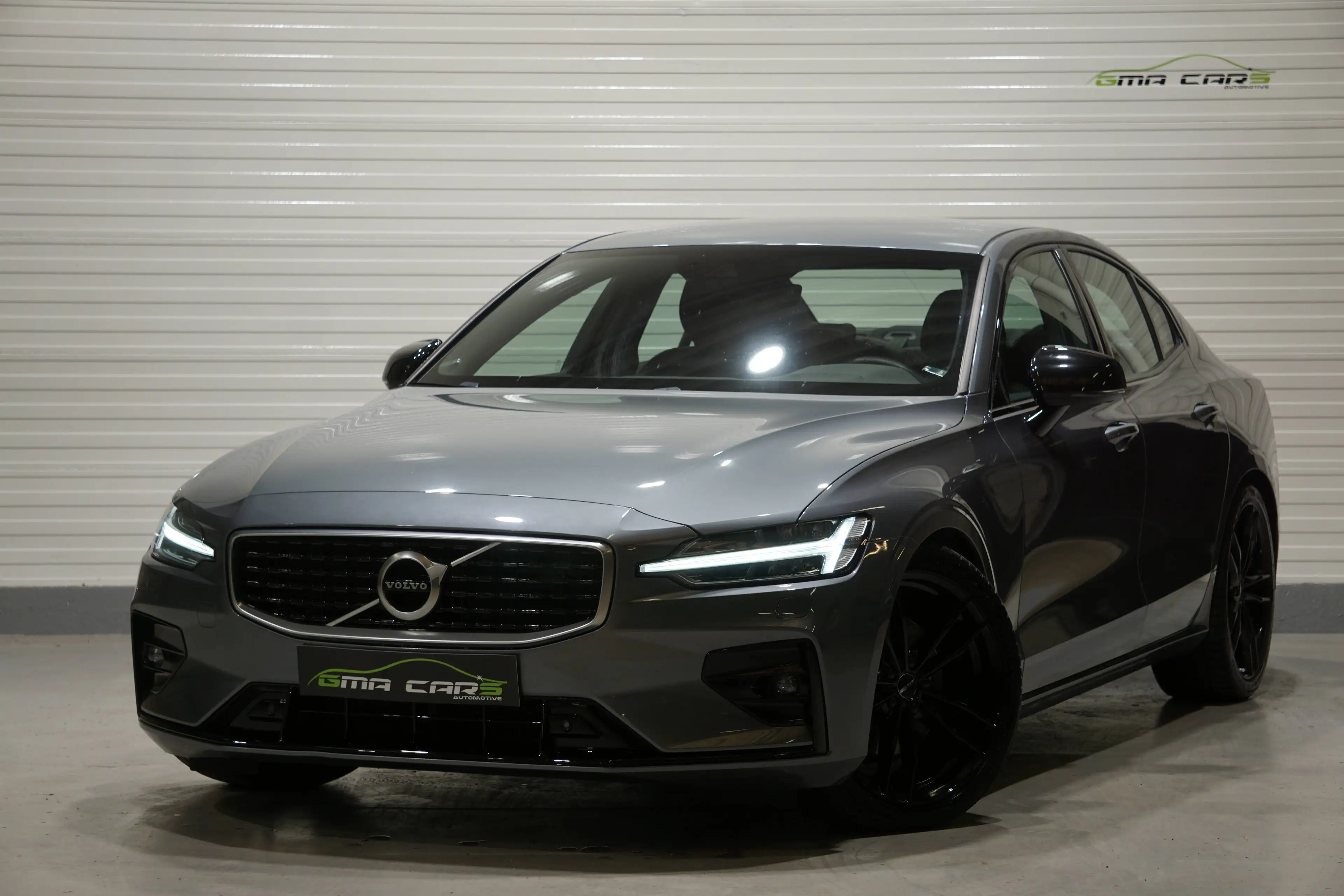 Volvo S60 S60 2.0 T4 Kinetic R-Design-Cam-Navi-Keyless-LijnA-DodeH-Garantie