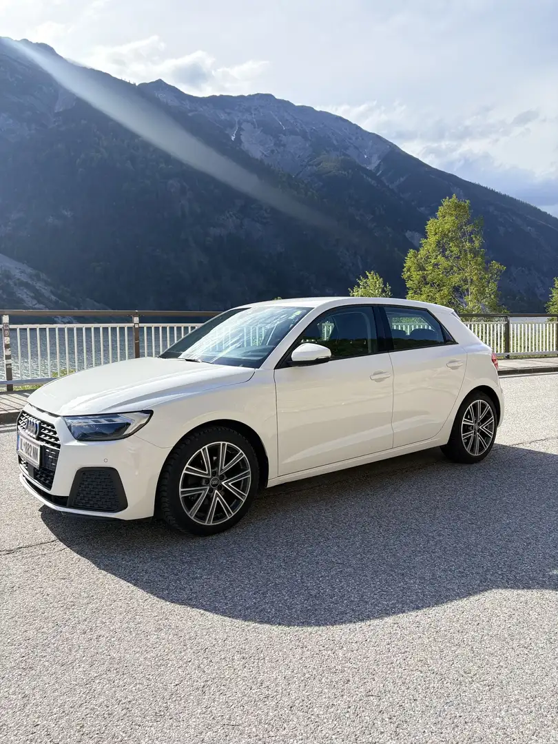 Audi A1 30 TFSI Sportback S tronic advanced Weiß - 2