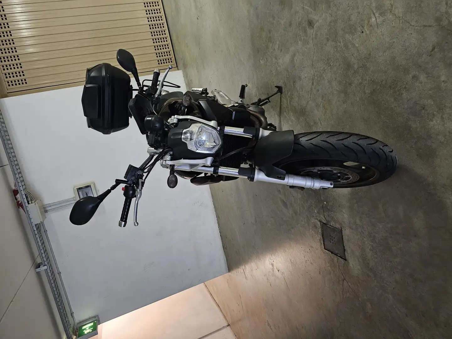 Yamaha MT-03 Fekete - 2