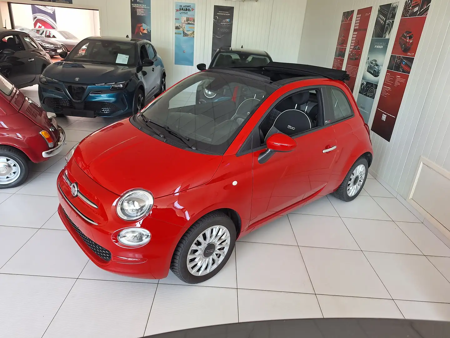 Fiat 500C 1.0 Hybrid Lounge 70PK Rouge - 2