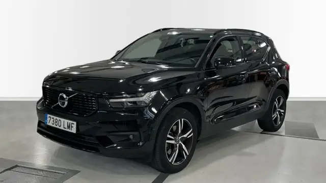 Volvo XC40 2.0 B5 G R-DESIGN AUTO 4WD 5P