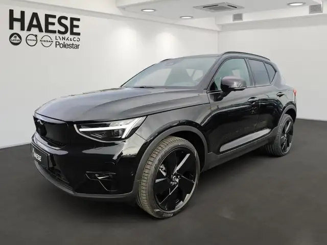 Volvo EX40 185 kW Single Motor Extended Range RWD Ultra Black