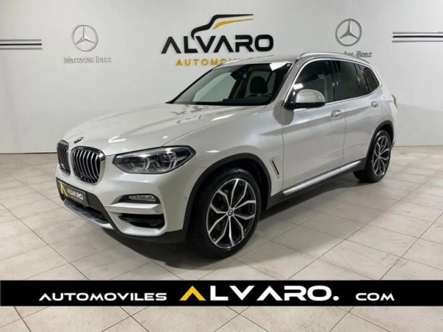 BMW X3 xDrive 20dA xLine Weiß - 1