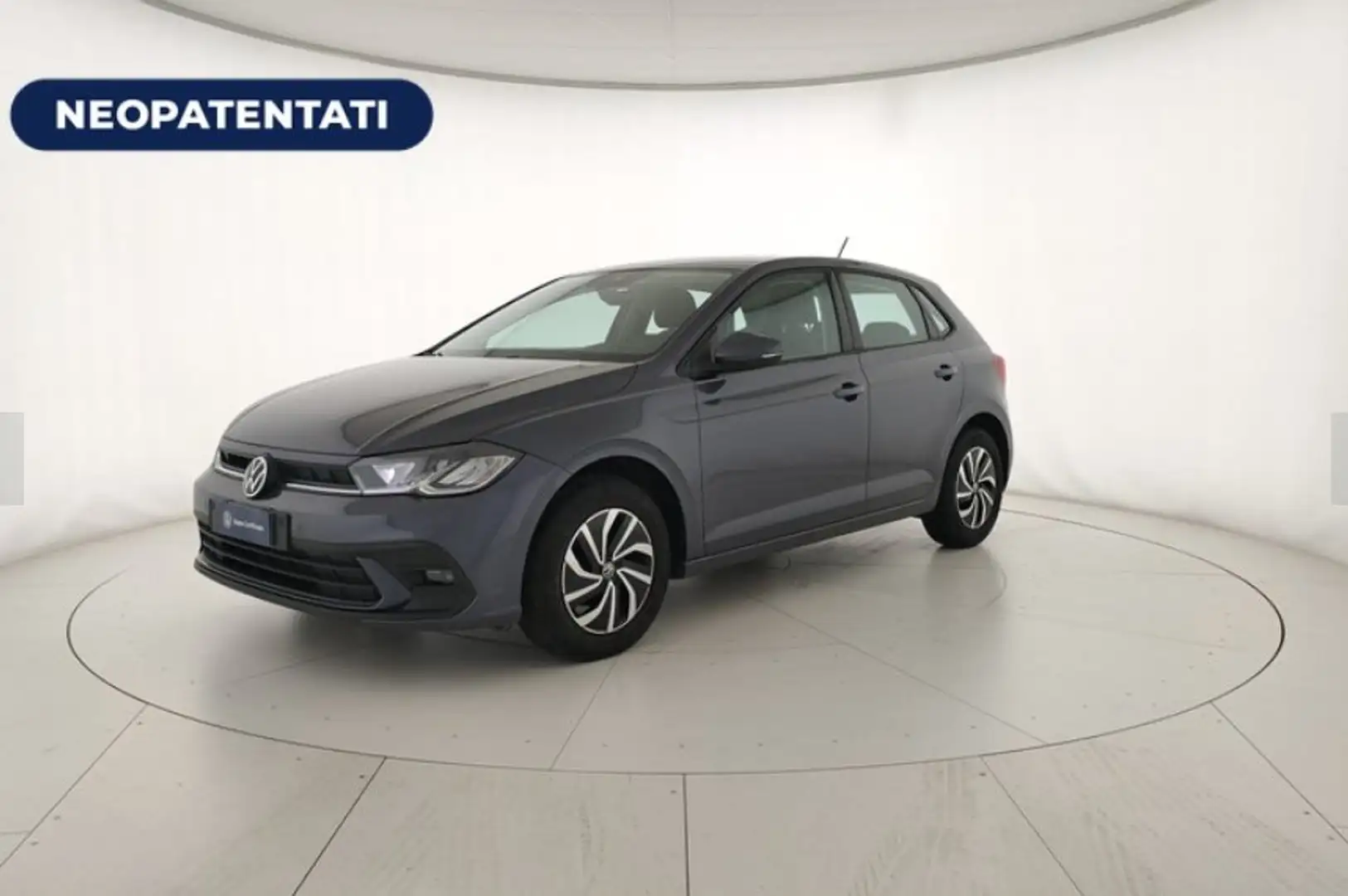 Volkswagen Polo 1.0 TSI Life Grijs - 2