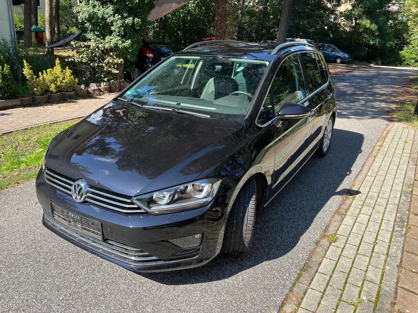 Volkswagen Golf Sportsvan Highline, PDC, Tempomat, BI Xenon, Klimaaut.2.Hand Schwarz - 2