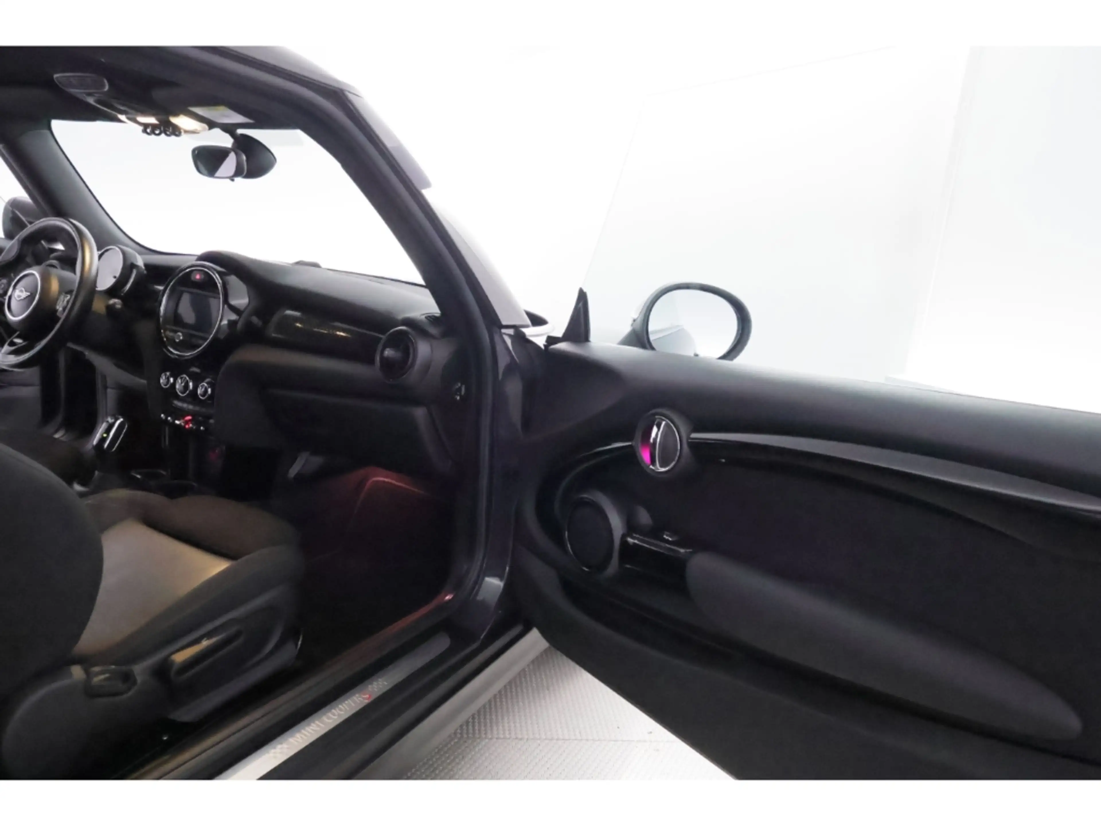 MINI Cooper S 2.0 Steptronic Chilli+LED+NAVI+PDC+ — photo 18