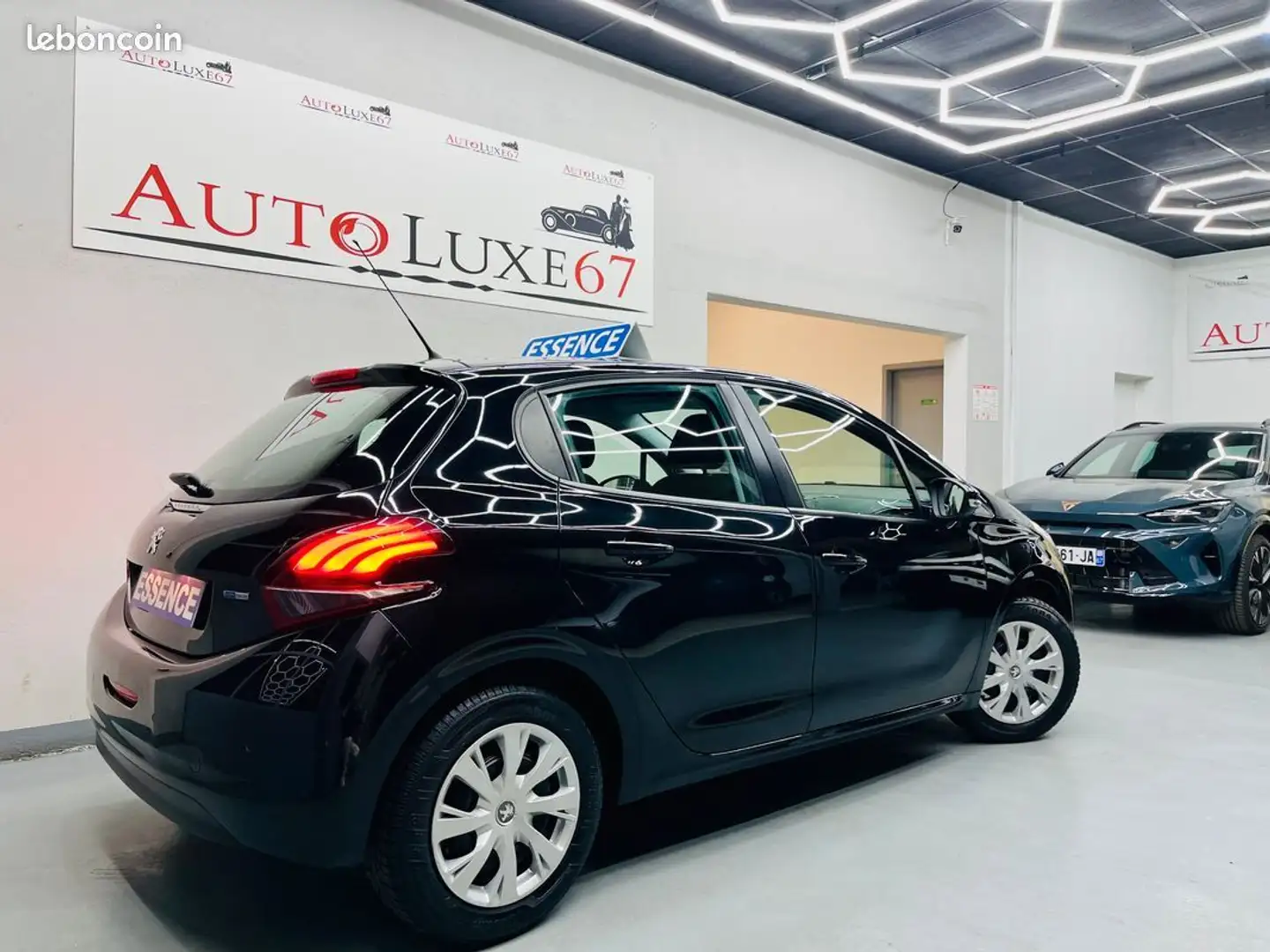 Peugeot 208 1.2 e-VTi 82 CH 4 CV GPS Sièges Chauffants Régulat Negro - 2