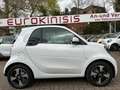 smart forTwo fortwo EQ 60kW*EXCL*PANO*NAVI*PTS*KAM*22kW Weiß - thumbnail 1