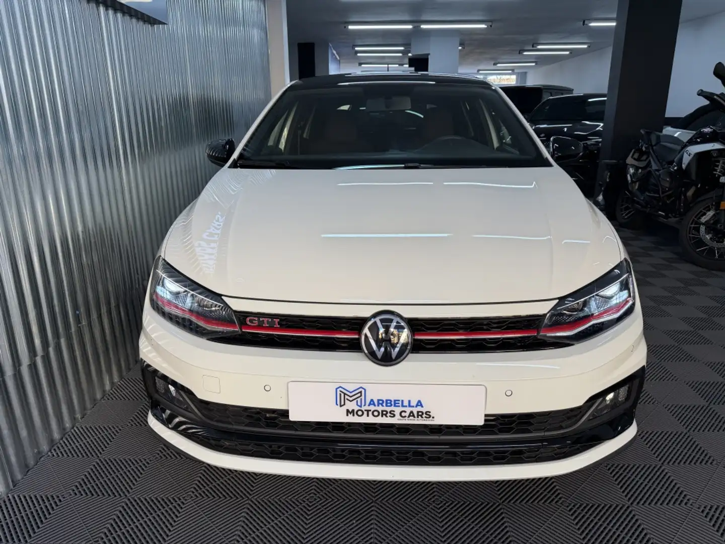 Volkswagen Polo 2.0 TSI GTI DSG Weiß - 2