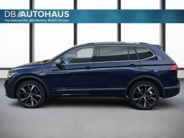 Volkswagen Tiguan Allspace view 7