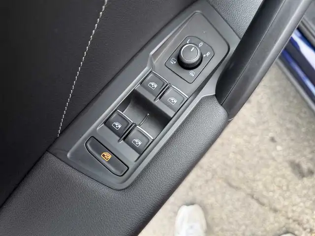 Volkswagen Tiguan Allspace view 14