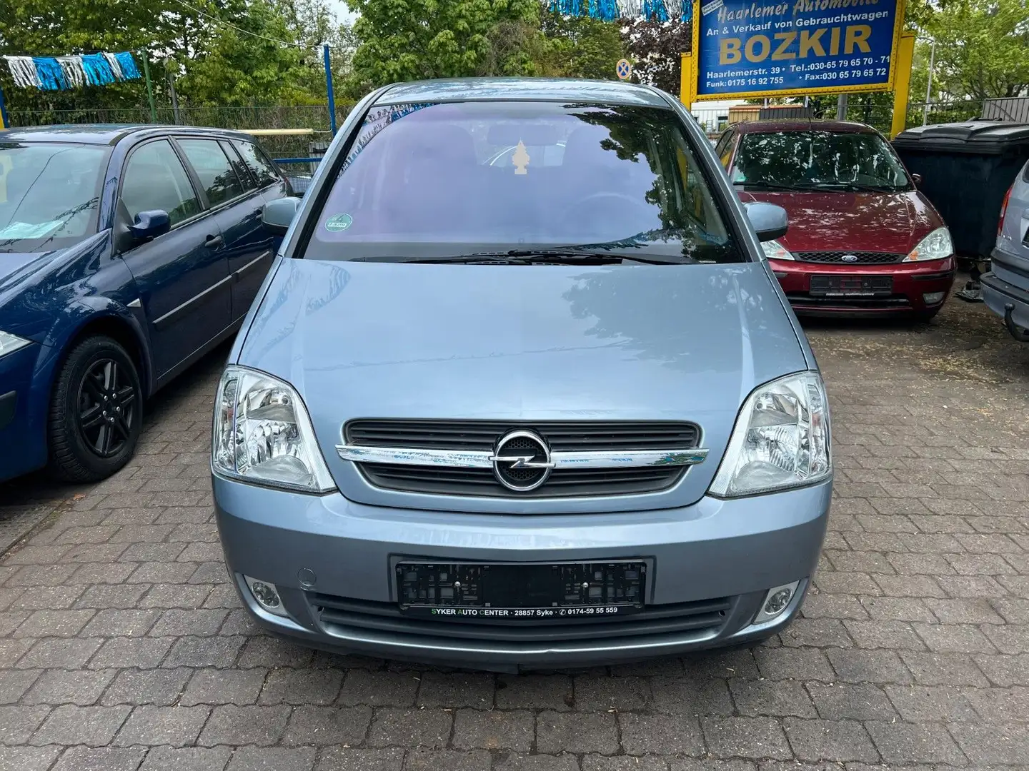 Opel Meriva Cosmo Tüv  10.2025 AUTOMATIK AHK ALU Gümüş rengi - 2