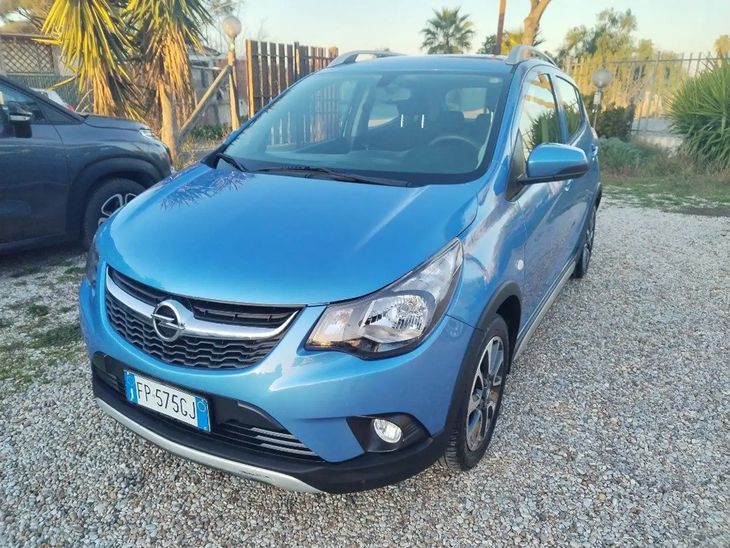 Opel Karl Rocks 1.0 73 CV GPL Blu/Azzurro - 2