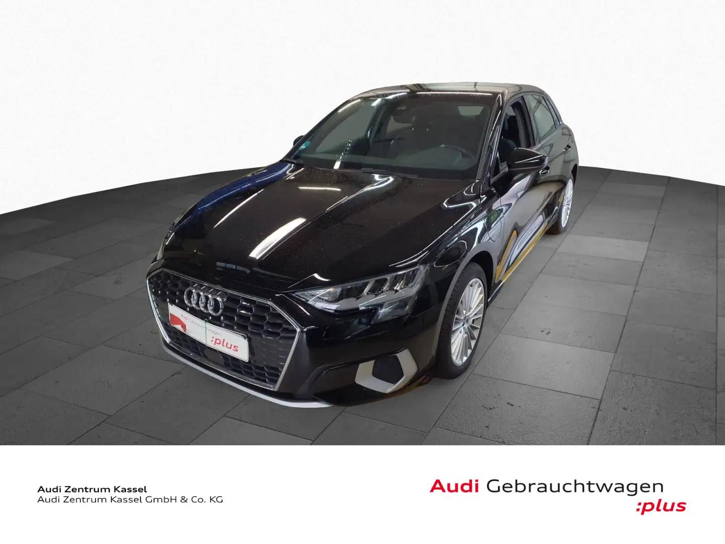 Audi A3 40 TFSI e LED Navi PDC CarPlay Zwart - 1