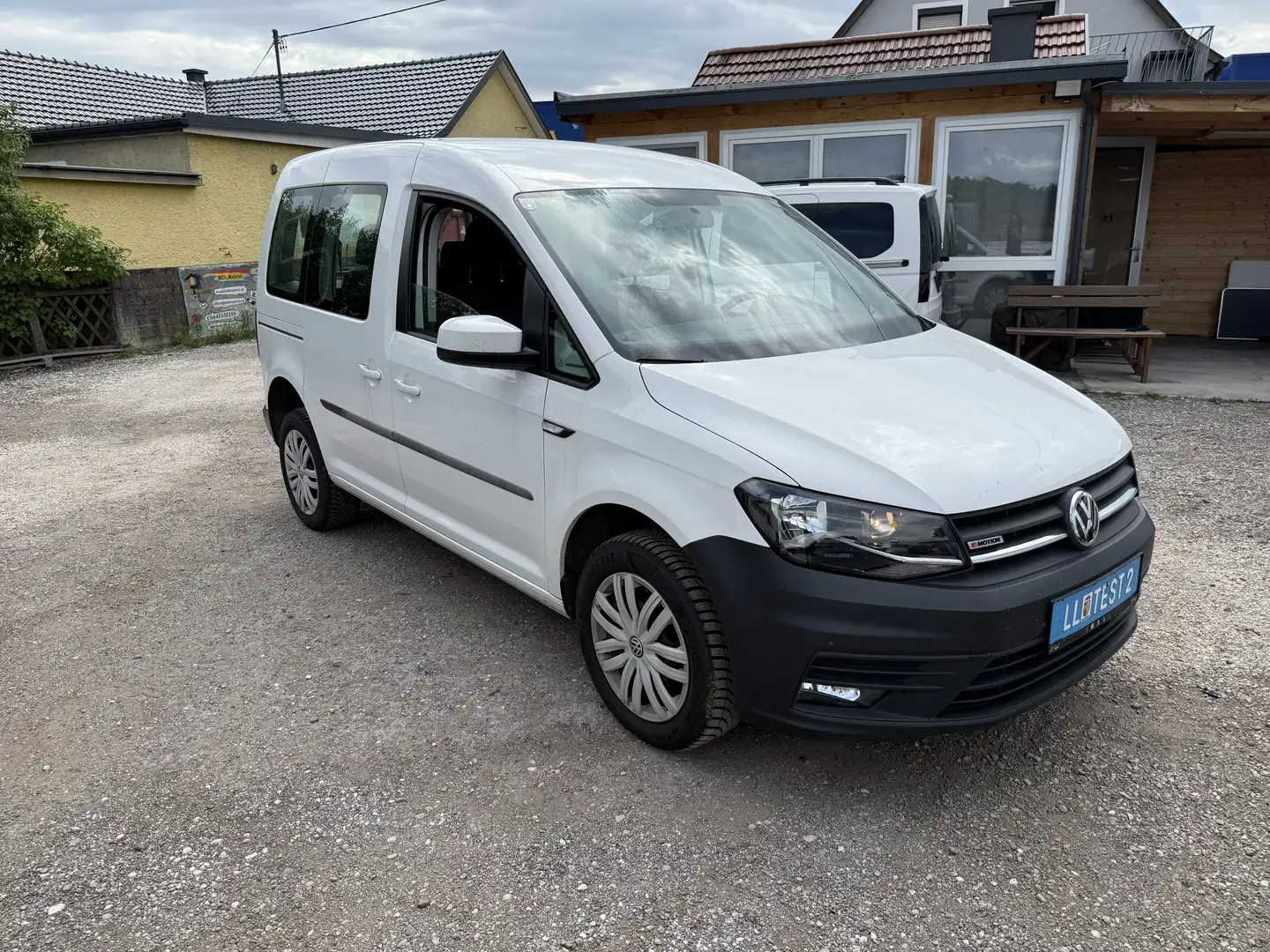 Volkswagen Caddy VW Caddy Trendline TDI 4MOTION Weiß - 1