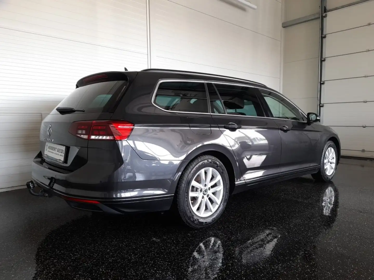 Volkswagen Passat Variant BUSINESS 2,0 TDI DSG *VOLL-LED / NAVI / ACC / KAMERA / SPORT MASSAGESITZ / TRAVEL ASSIST* Grau - 2