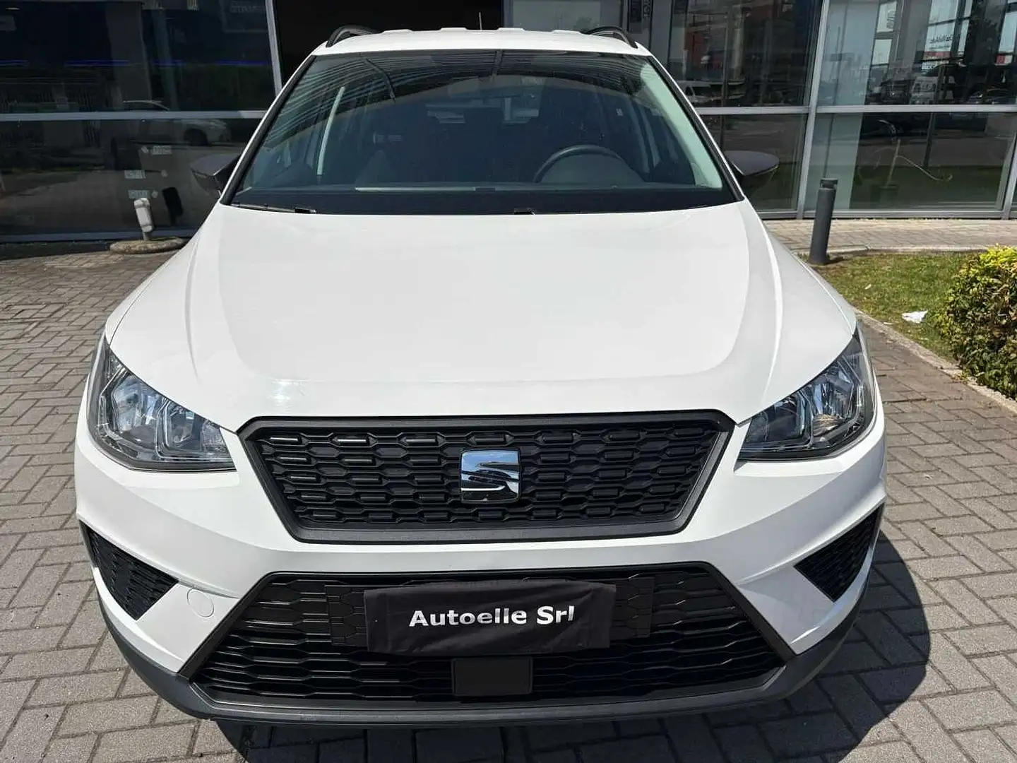 SEAT Arona 1.0 TGI Reference NEOPATENTATI Bianco - 2