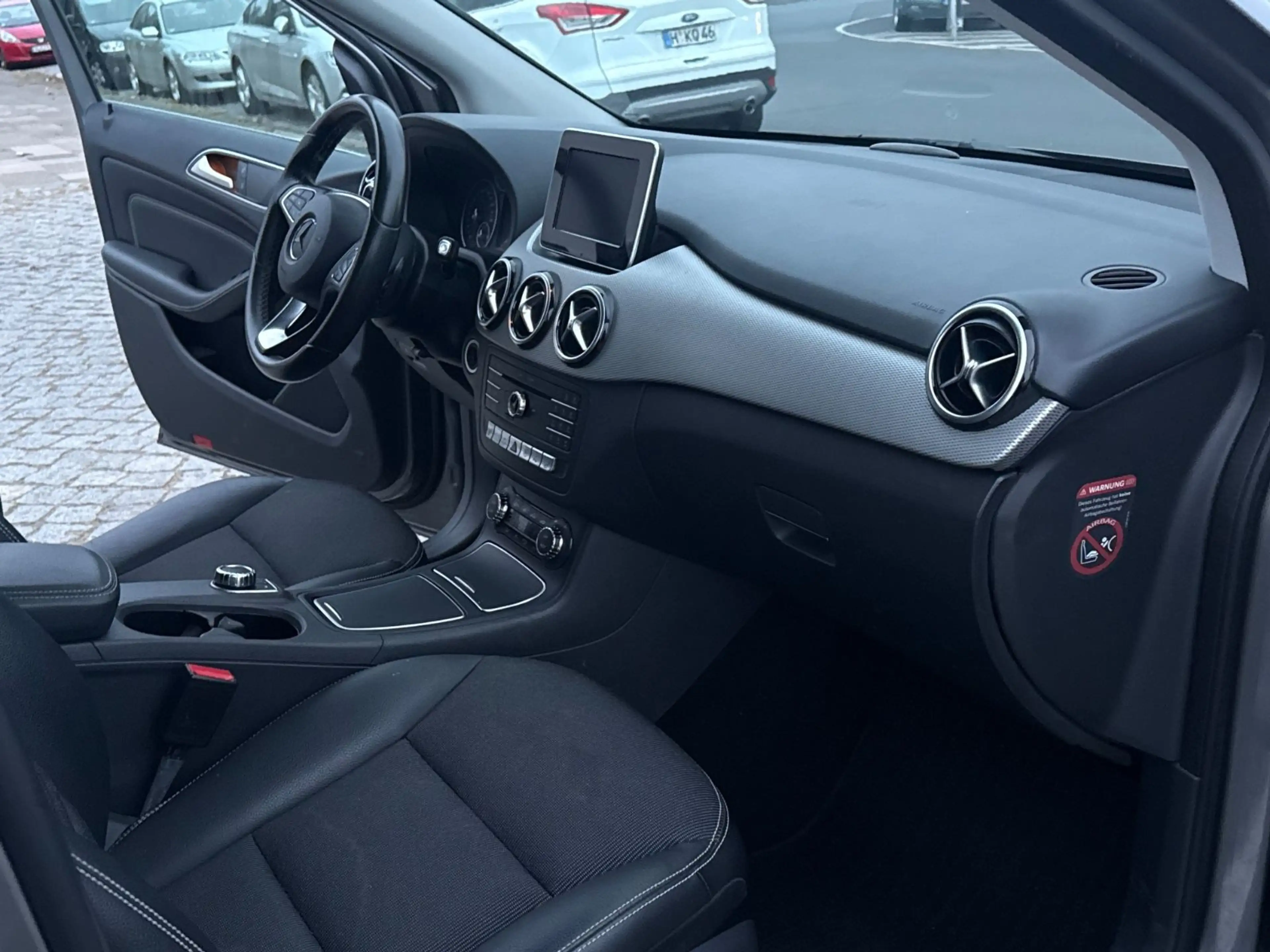 Mercedes-Benz B 200 d Urban*Automatik*Kamera*Euro6*2HD*Euro6 — photo 13
