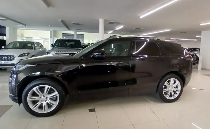 Land Rover Range Rover Velar 2025, foto 3